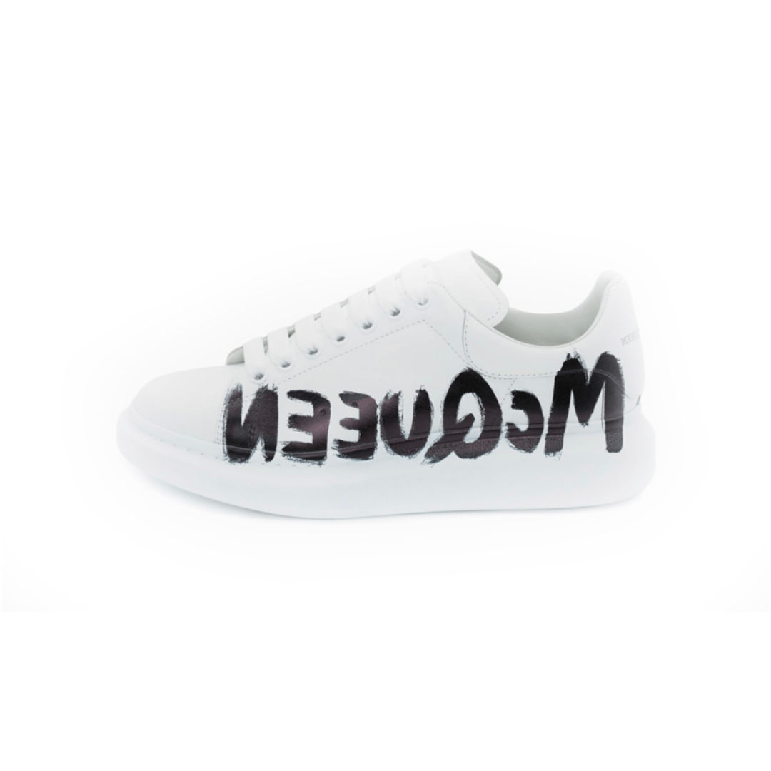 A.MCQ – WHITE GRAFITO